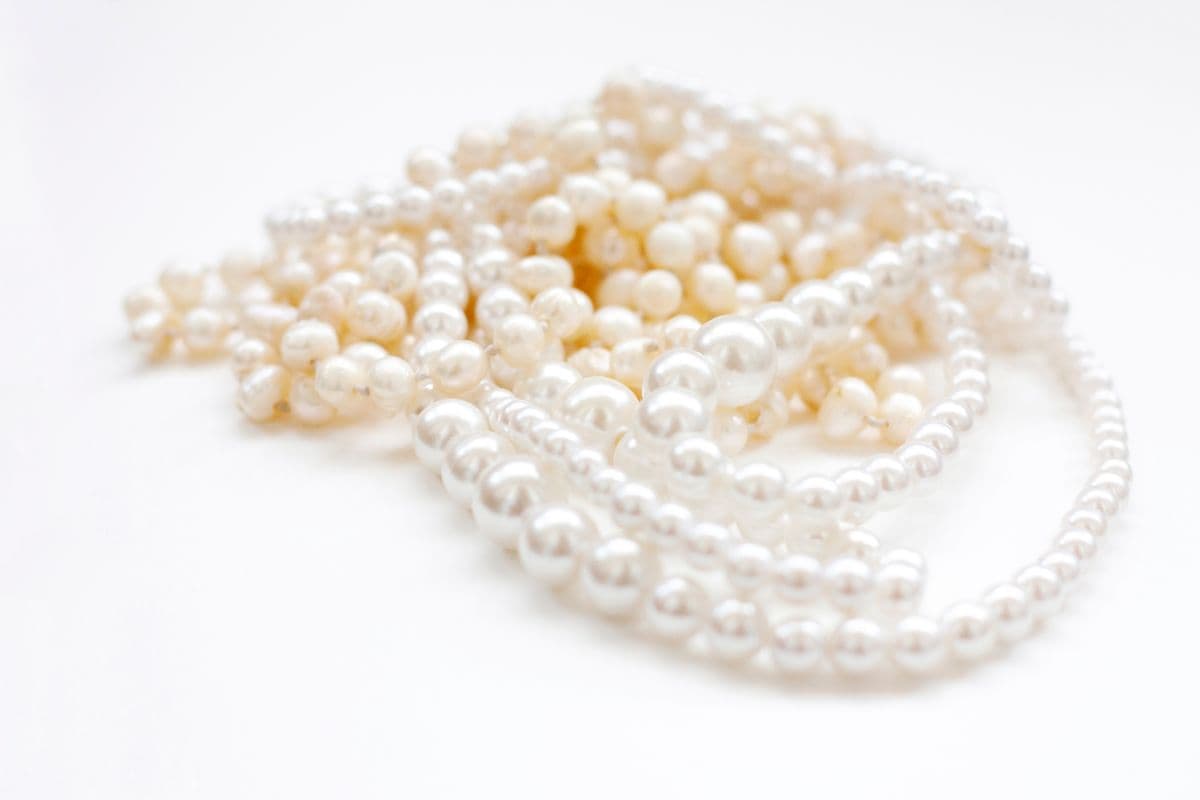 Chandni — Single strand pearl piece